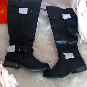 NIB Black Leather Knee-high Boots Size 6